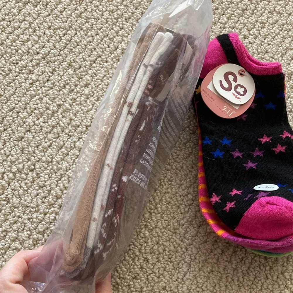 Aerie So Women’s Casual Ankle Socks Bundle 7 Pairs One Size Colorful Value NWT
